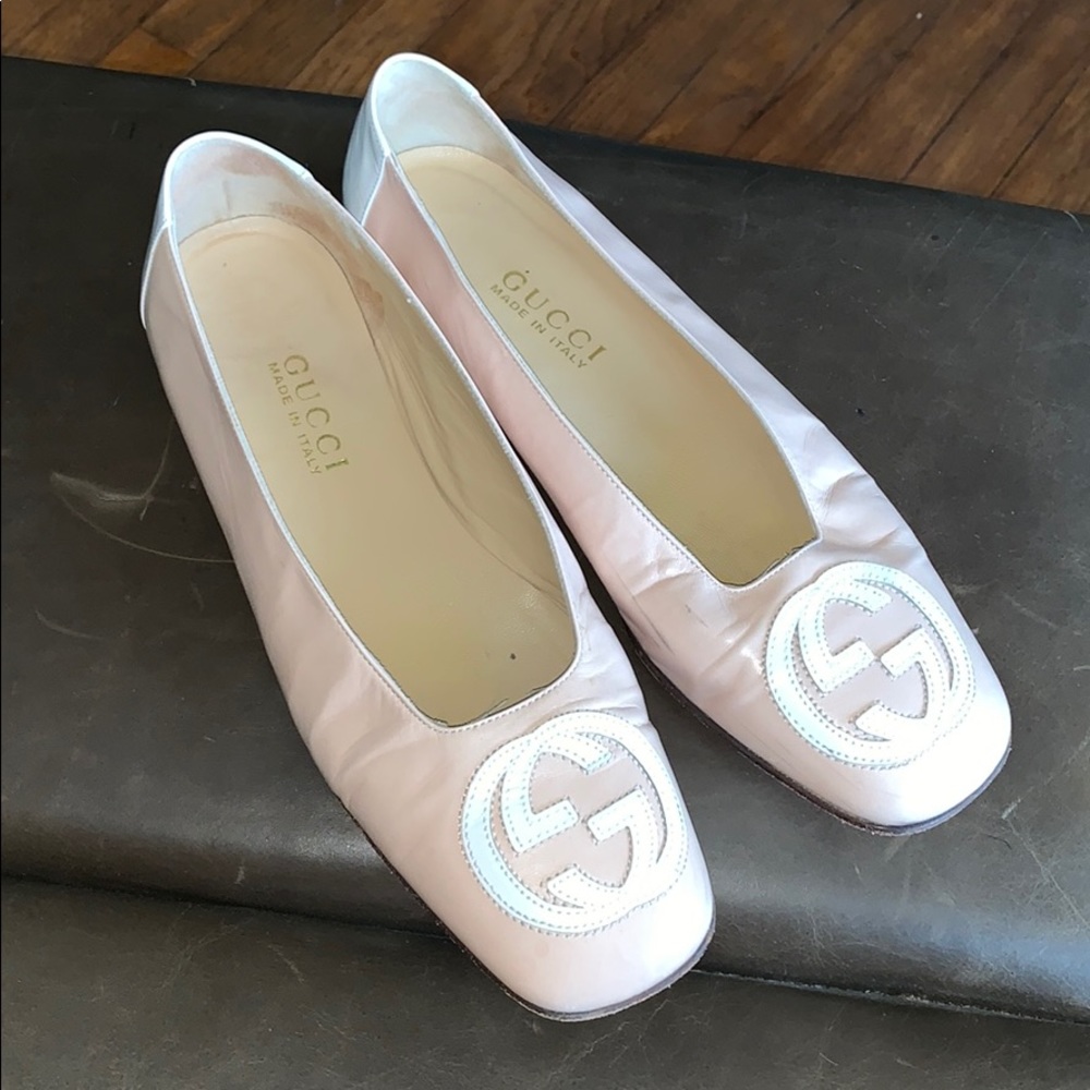Gucci pastel pink flat